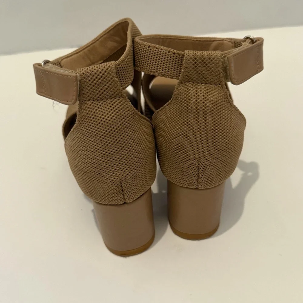 New Bella Nude Knit Block Heel Sandals Peep Toe Ankle Strap 7.5